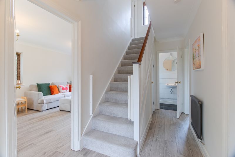 Entrance Hallway- click for photo gallery